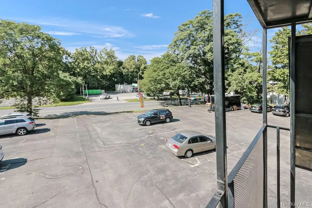 471 Broadway Newburgh NY 12550