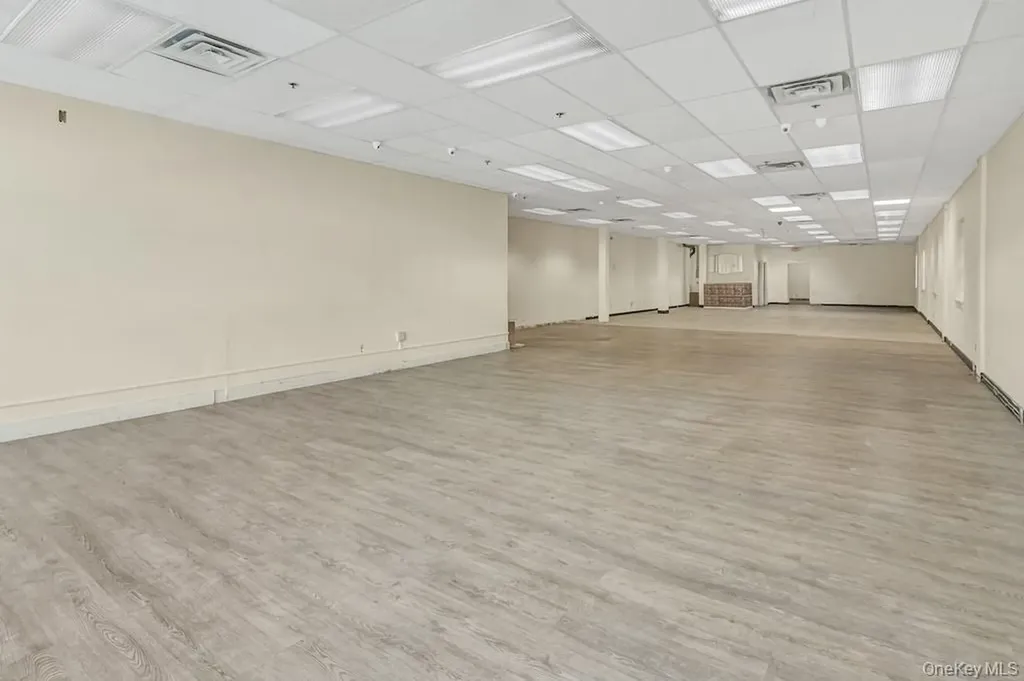 471 Broadway Newburgh NY 12550