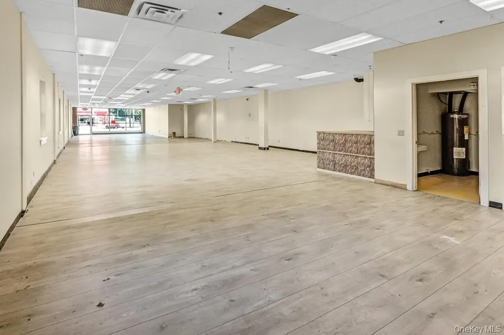 471 Broadway Newburgh NY 12550