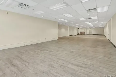 471 Broadway Newburgh NY 12550