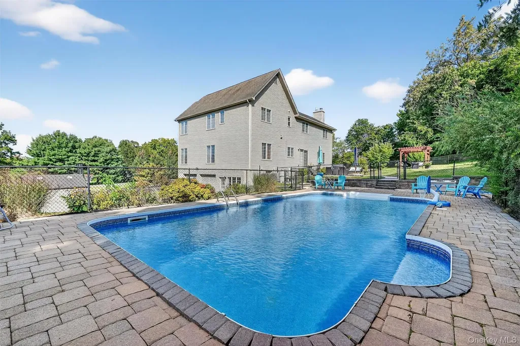 1 Summer Drive Newburgh NY 12550