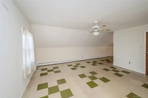 7 W Bay Shore Road Bay Shore NY 11706