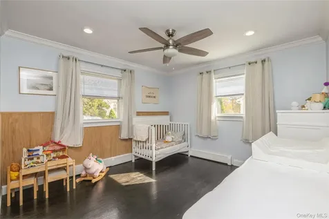 1692 Feureisen Avenue Bohemia NY 11716