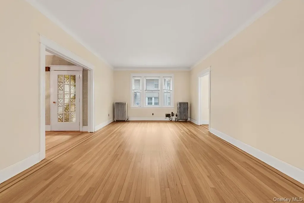 215 East 235th Street Bronx NY 10470