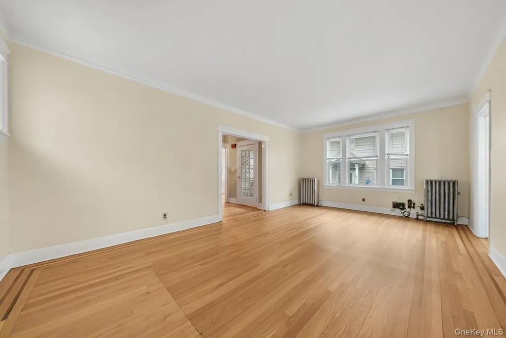 215 East 235th Street Bronx NY 10470