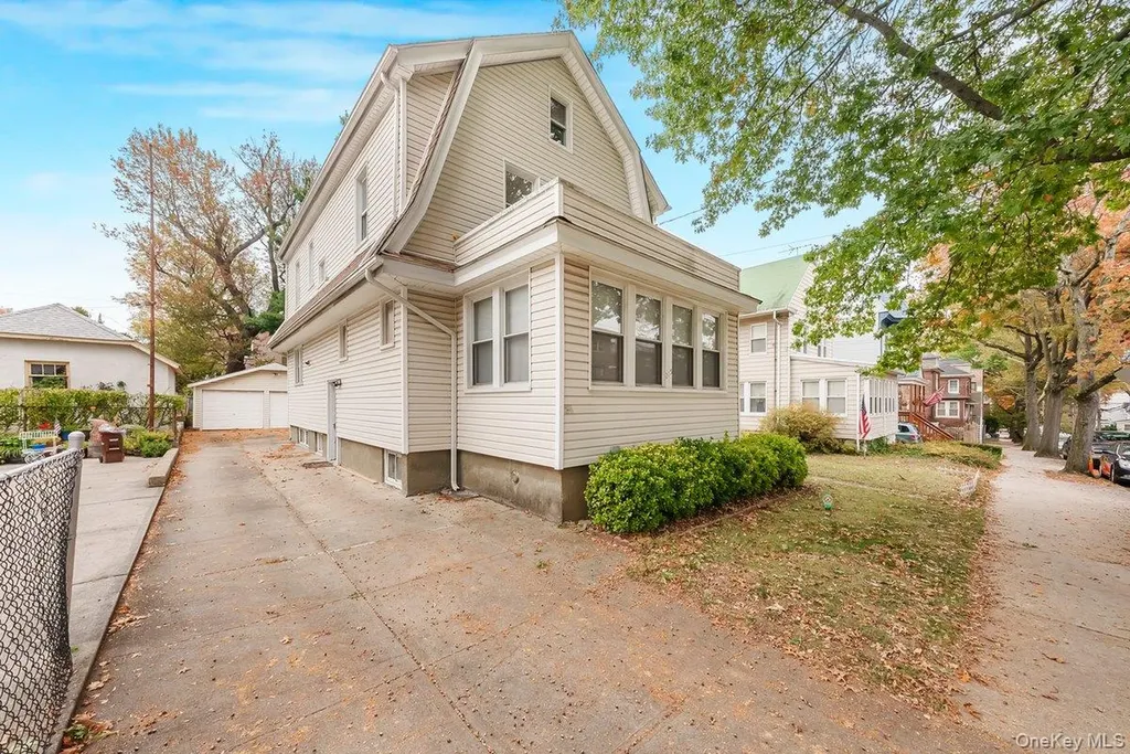 215 East 235th Street Bronx NY 10470