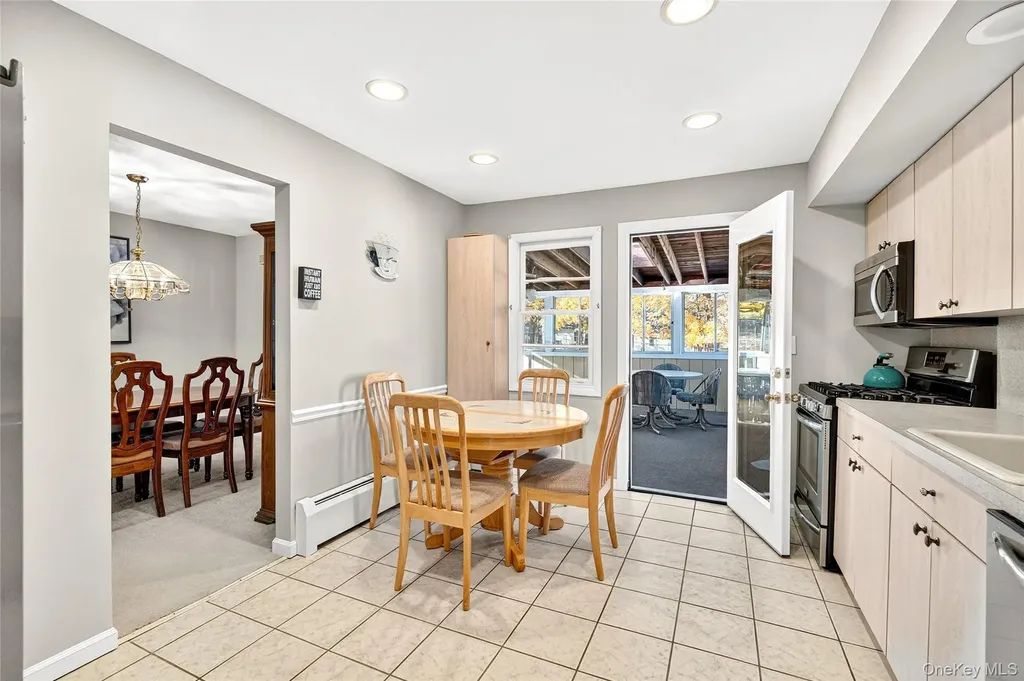 12 Gleason Drive Thiells NY 10984