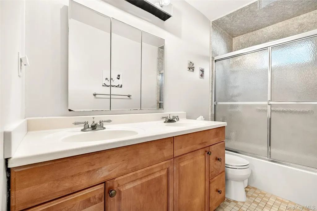 12 Gleason Drive Thiells NY 10984