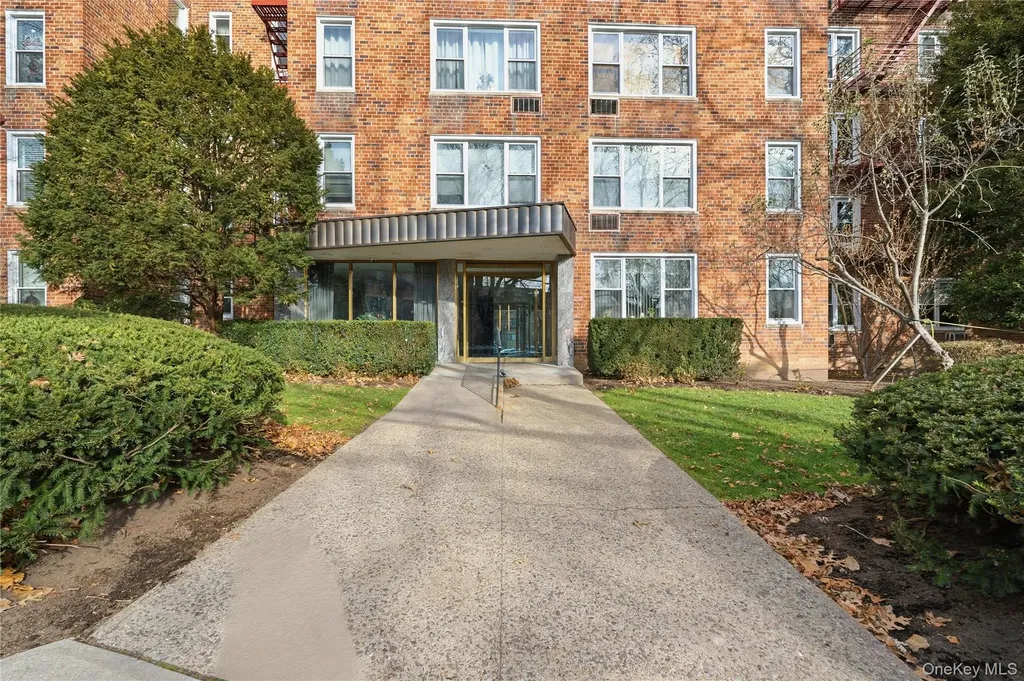 120 Dehaven Drive Yonkers NY 10703