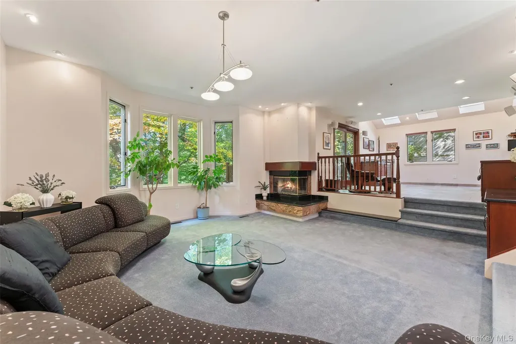 208 Boulder Ridge Road Scarsdale NY 10583