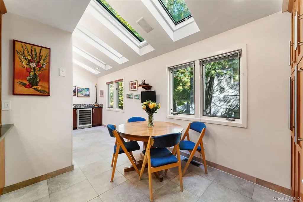208 Boulder Ridge Road Scarsdale NY 10583