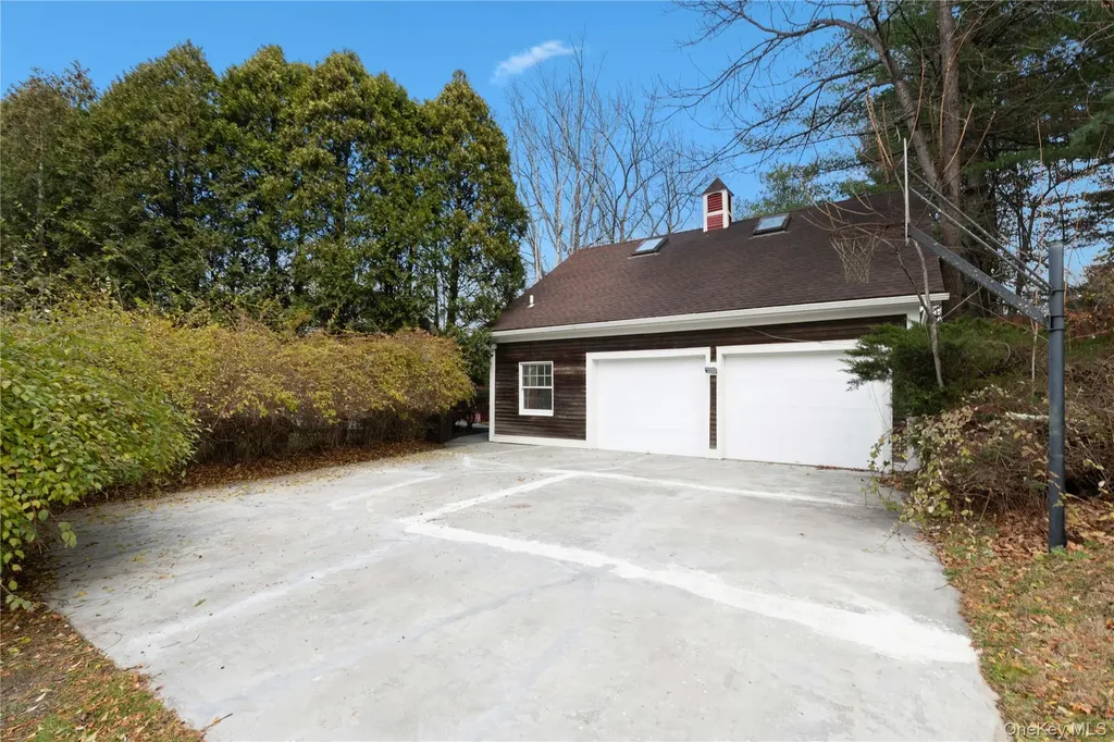 7 Dickson Lane Bedford Corners NY 10549