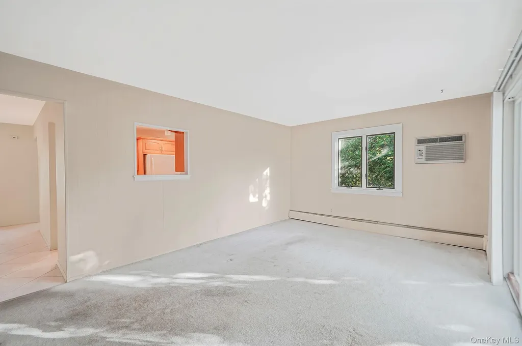 28 Glacier Drive Smithtown NY 11787