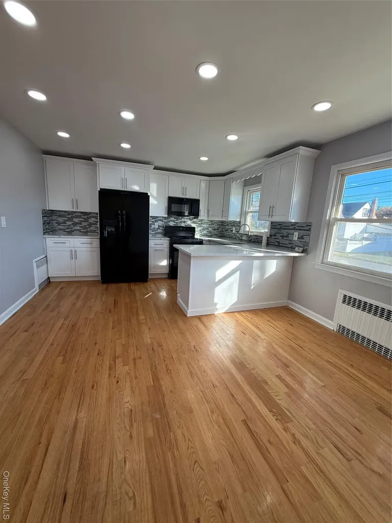 301 Copiague Place Copiague NY 11726