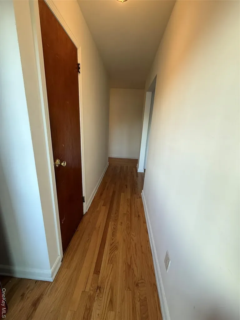 301 Copiague Place Copiague NY 11726