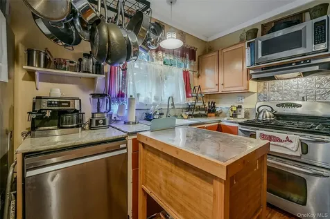 35 Washington Avenue Greenport NY 11944