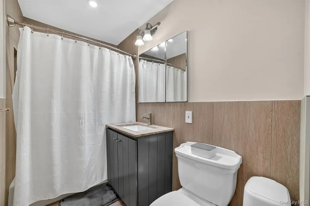 25 Rugby Road Yonkers NY 10710
