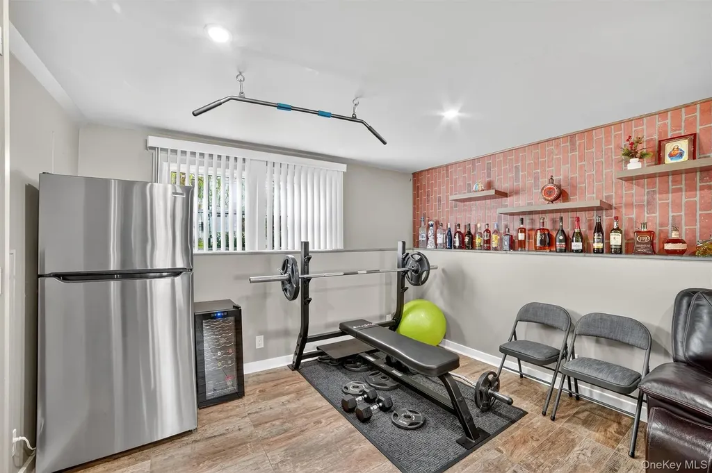 25 Rugby Road Yonkers NY 10710