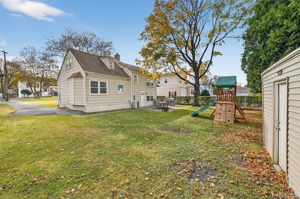 25 Rugby Road Yonkers NY 10710