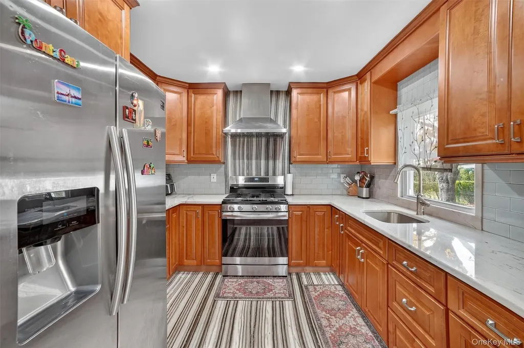 25 Rugby Road Yonkers NY 10710