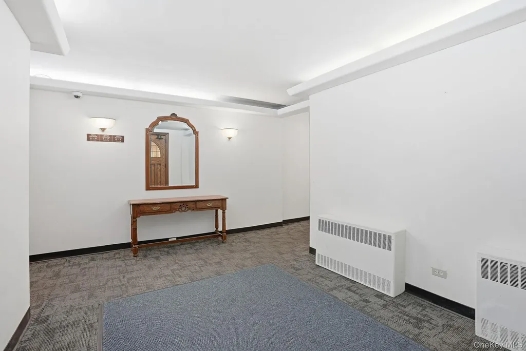 142 Garth Road Scarsdale NY 10583