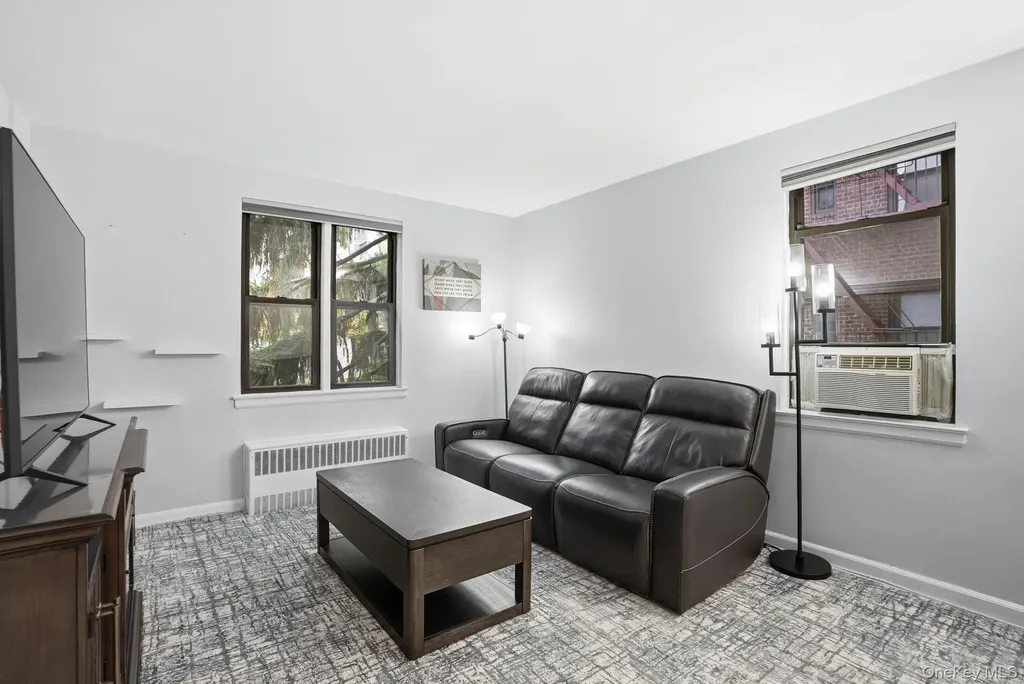 142 Garth Road Scarsdale NY 10583