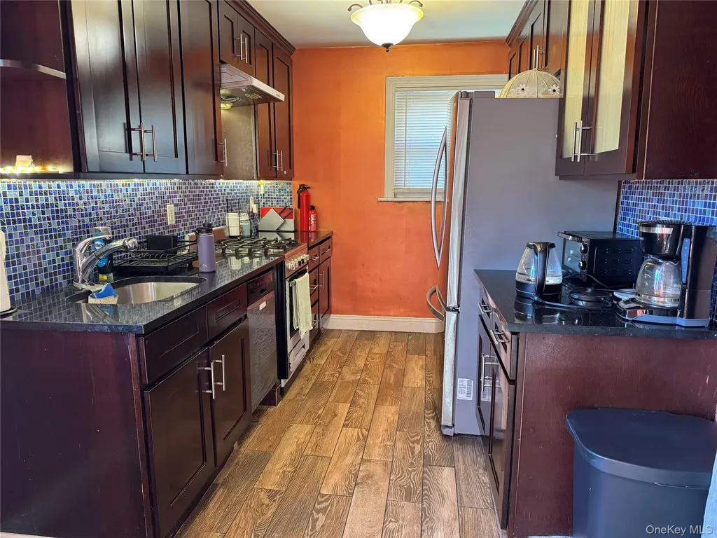 26 Parkside Drive Jericho NY 11753
