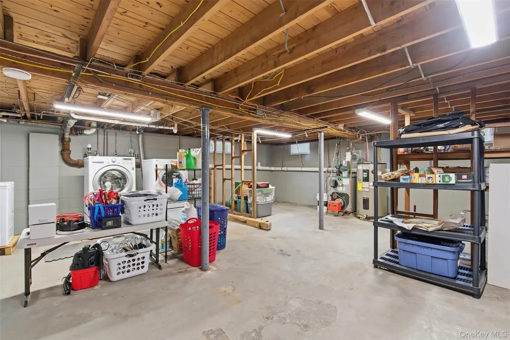 277 5th Avenue Saint James NY 11780