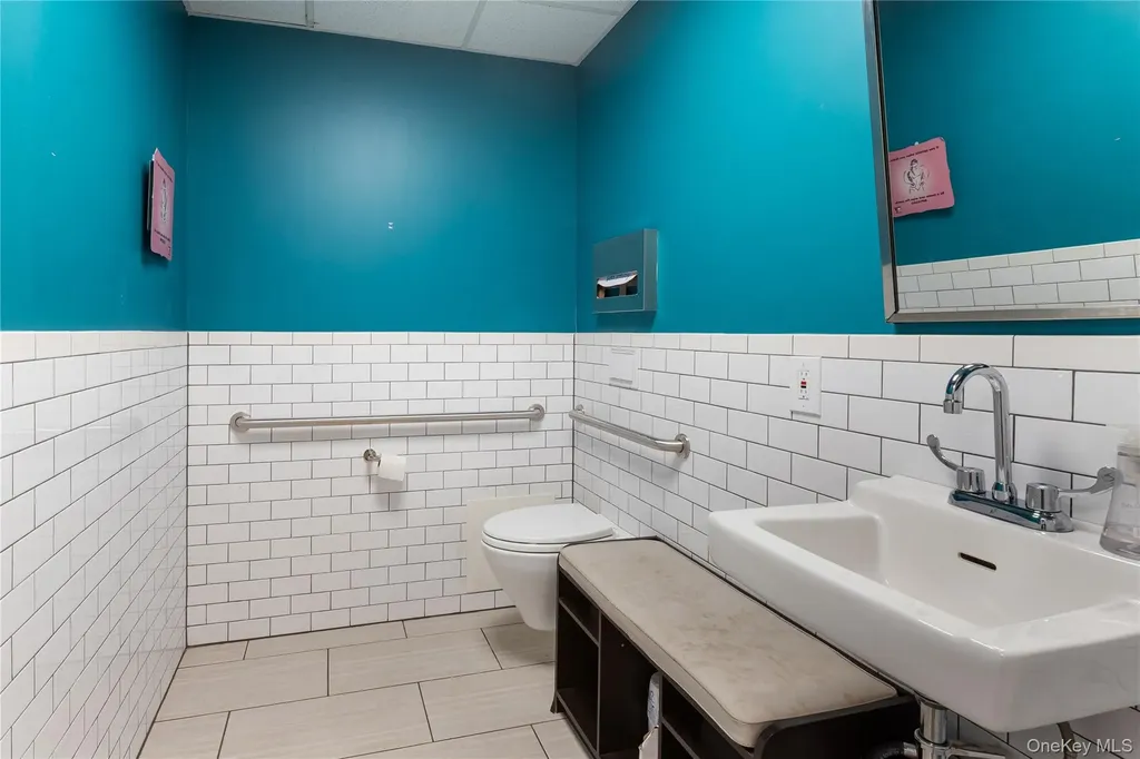 3534 Riverdale Bronx NY 10463
