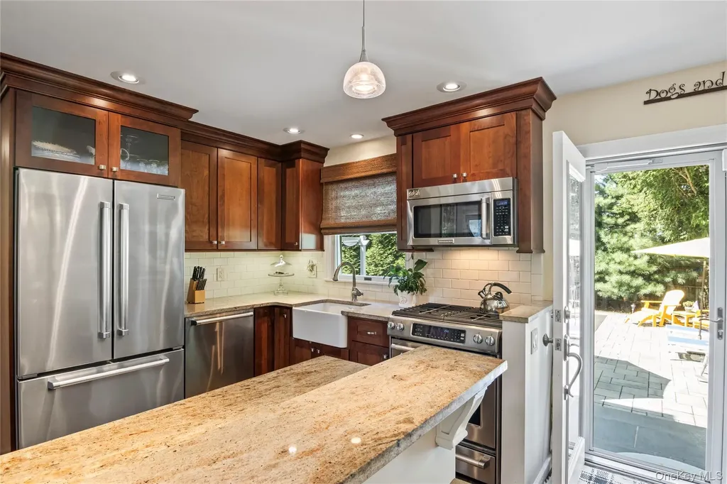 5 Norma Lane Kings Park NY 11754