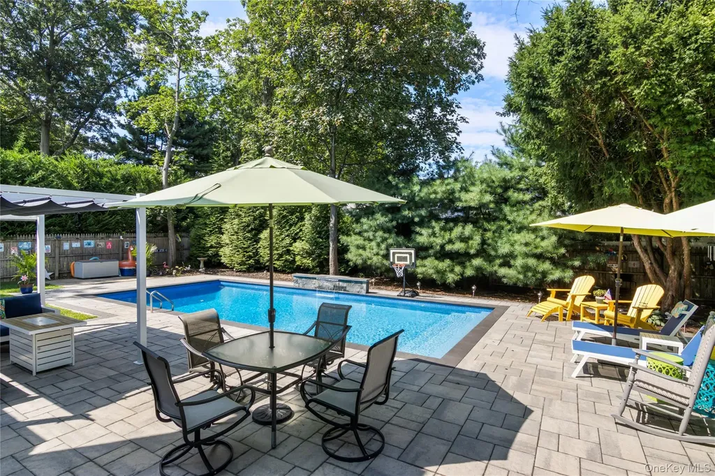 5 Norma Lane Kings Park NY 11754