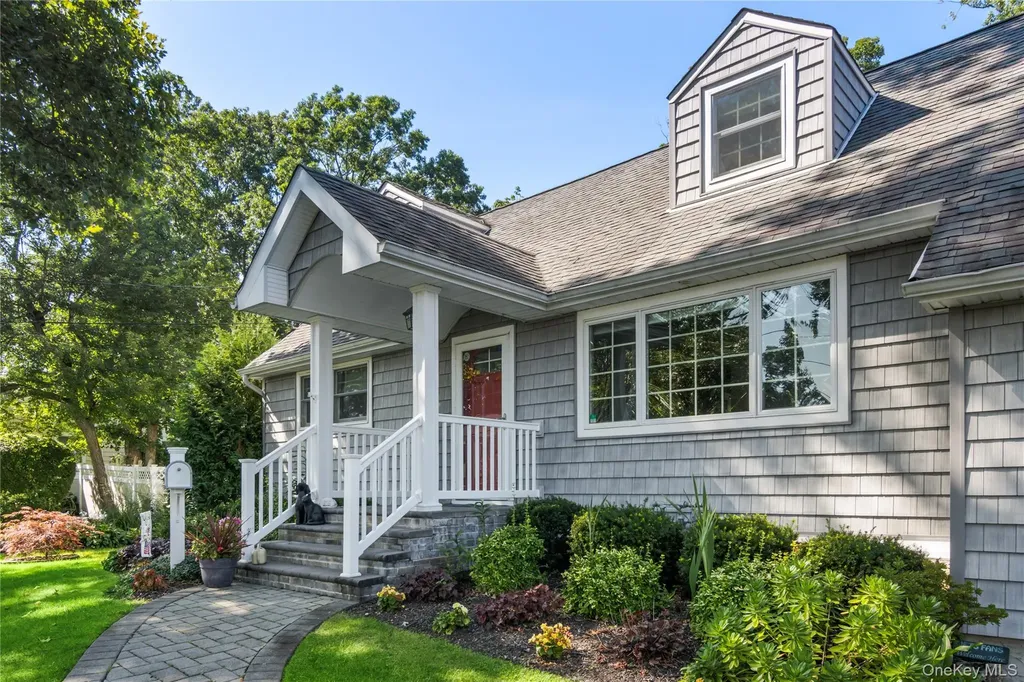 5 Norma Lane Kings Park NY 11754