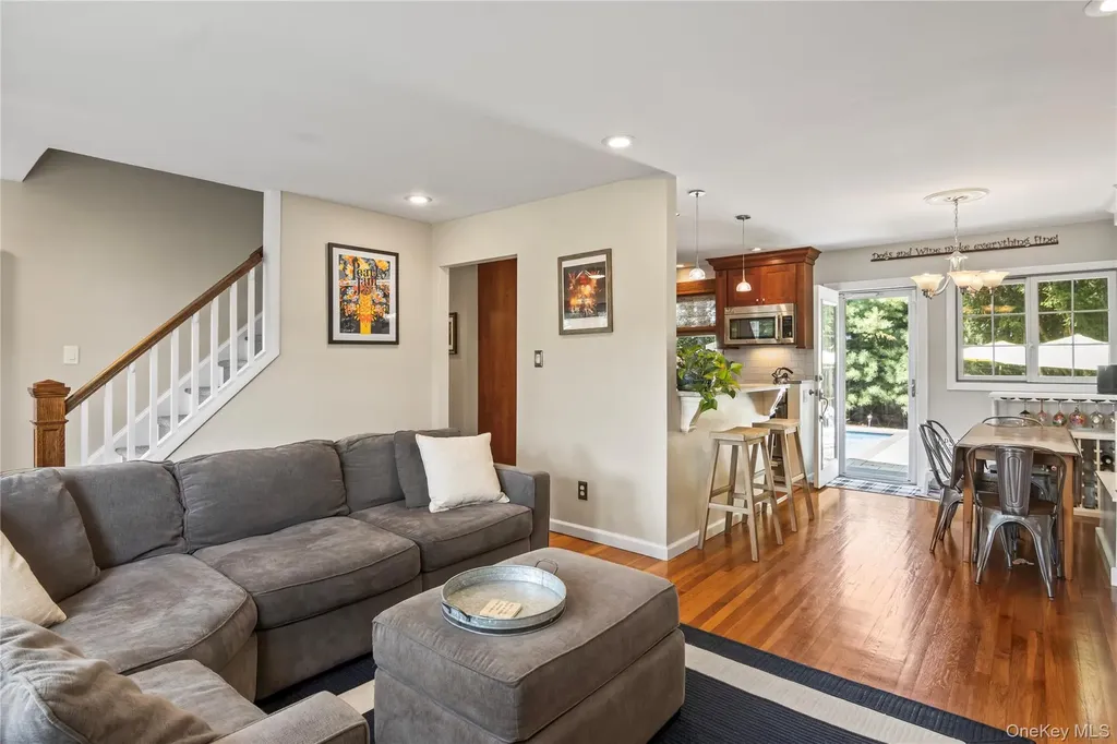 5 Norma Lane Kings Park NY 11754