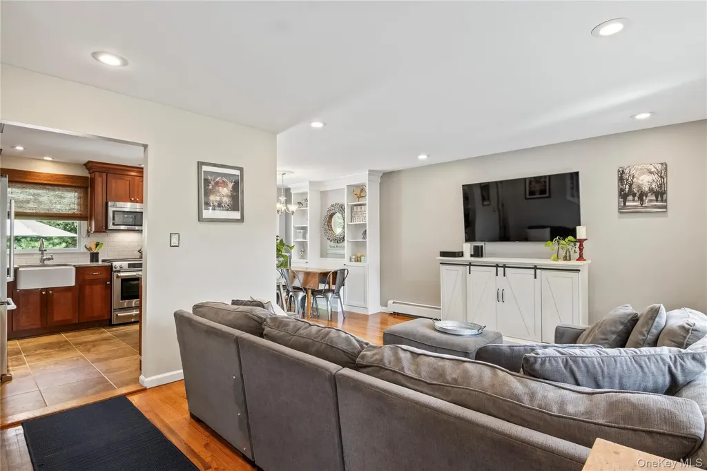 5 Norma Lane Kings Park NY 11754