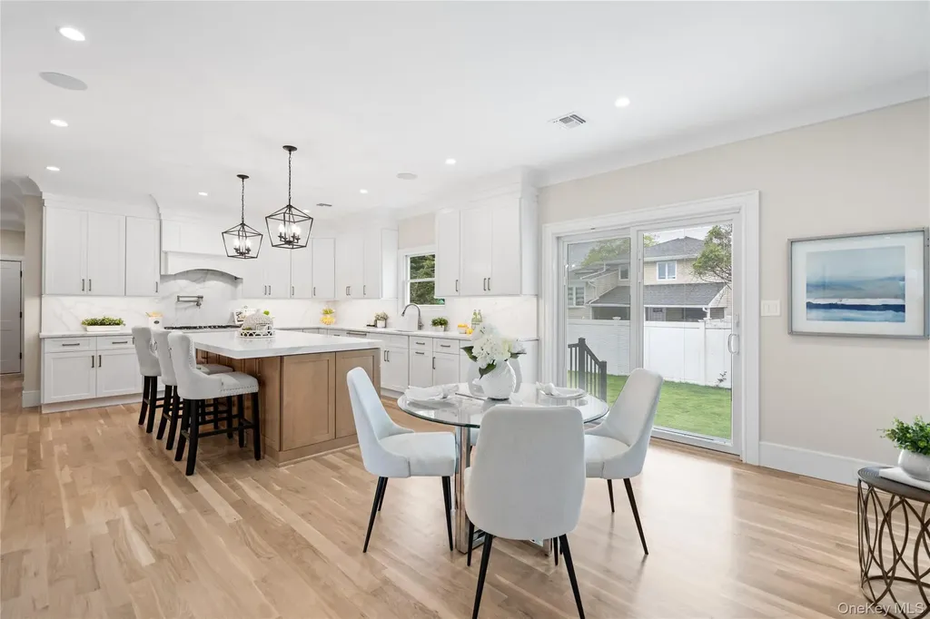 7 Cedar Avenue Bethpage NY 11714
