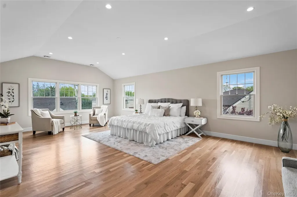 7 Cedar Avenue Bethpage NY 11714