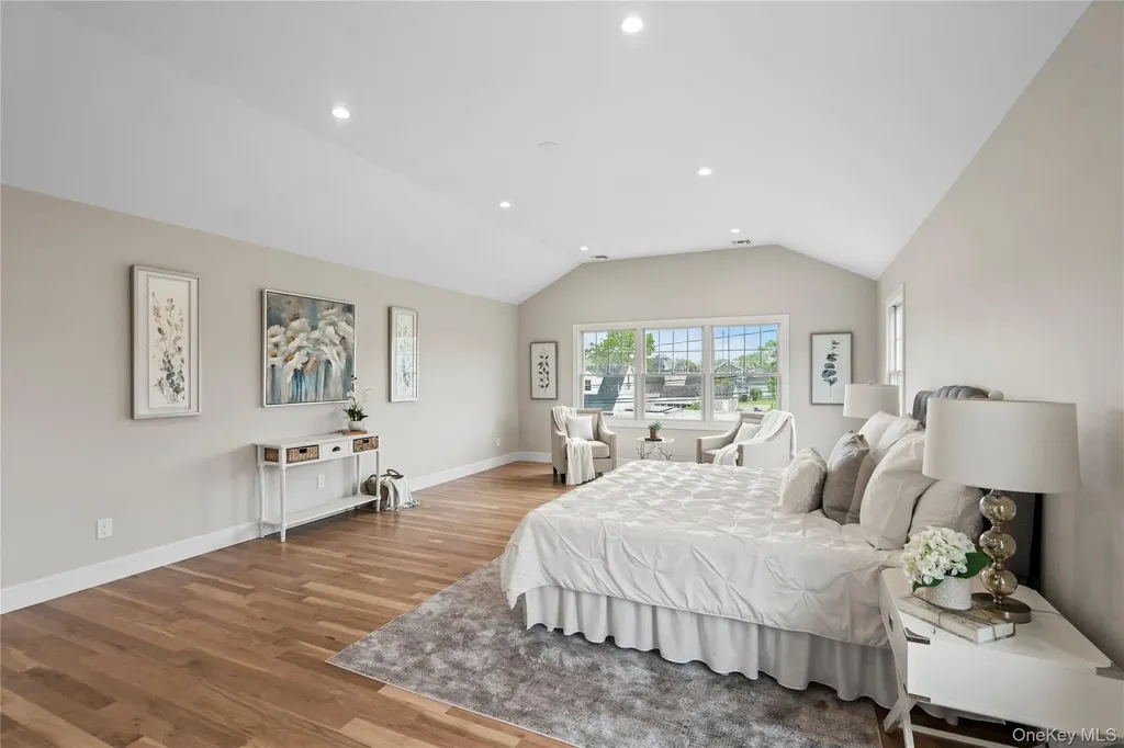 7 Cedar Avenue Bethpage NY 11714