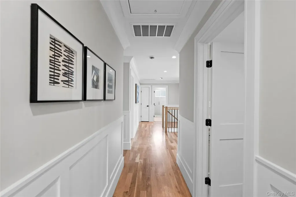 7 Cedar Avenue Bethpage NY 11714