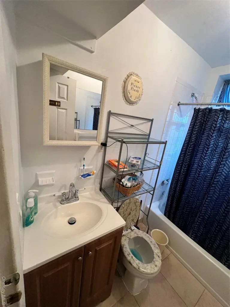 829 Southern Boulevard Bronx NY 10459
