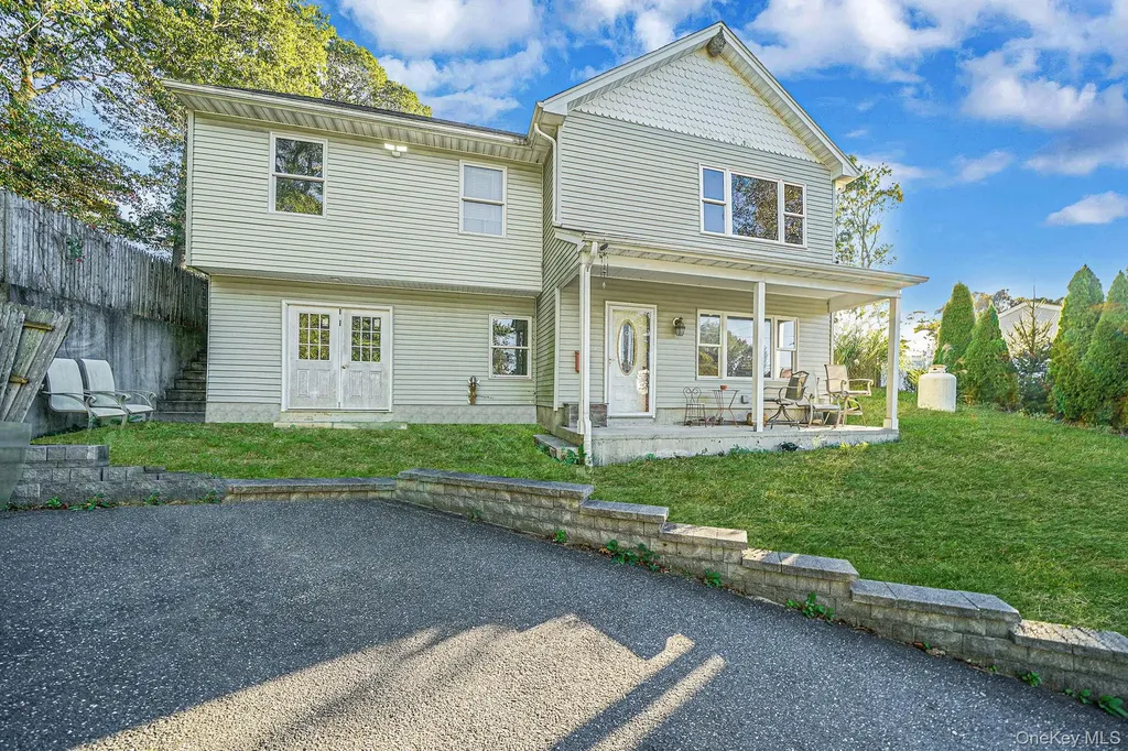 97 Locust Drive Rocky Point NY 11778