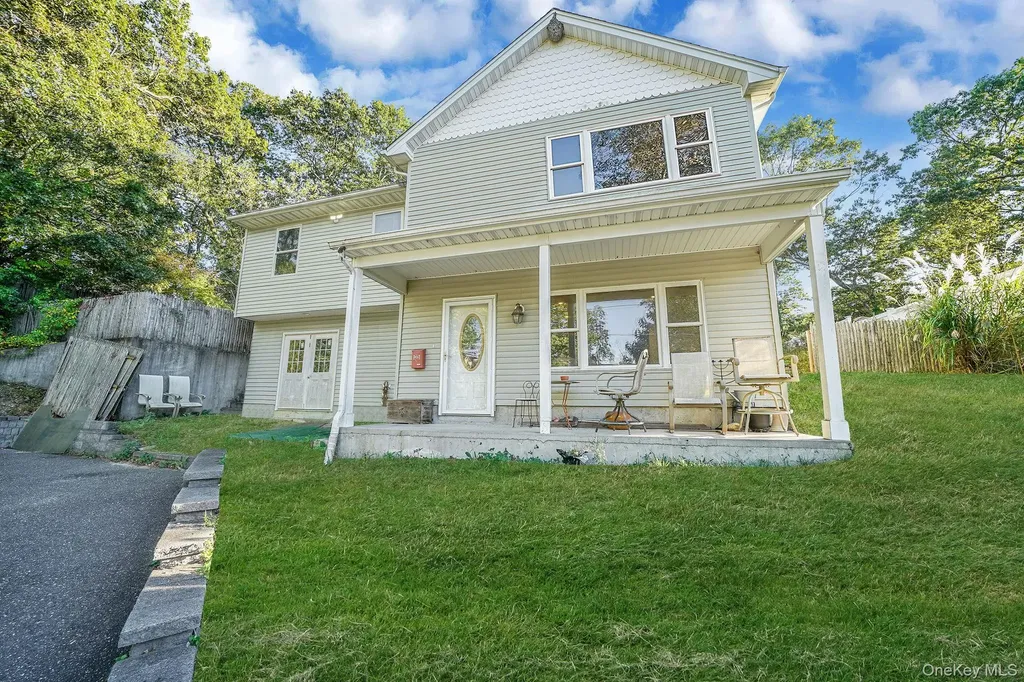 97 Locust Drive Rocky Point NY 11778