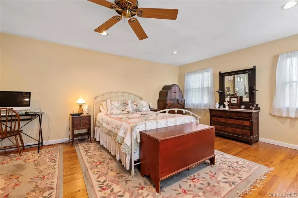 2726 Park Avenue Baldwin NY 11510