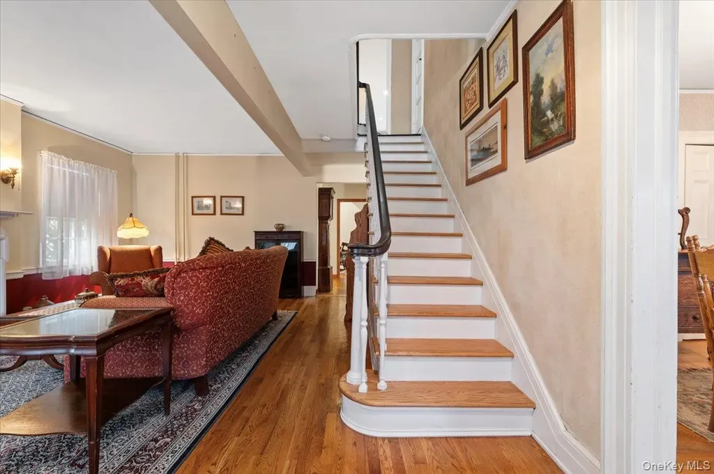 2726 Park Avenue Baldwin NY 11510