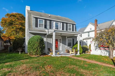 2726 Park Avenue Baldwin NY 11510