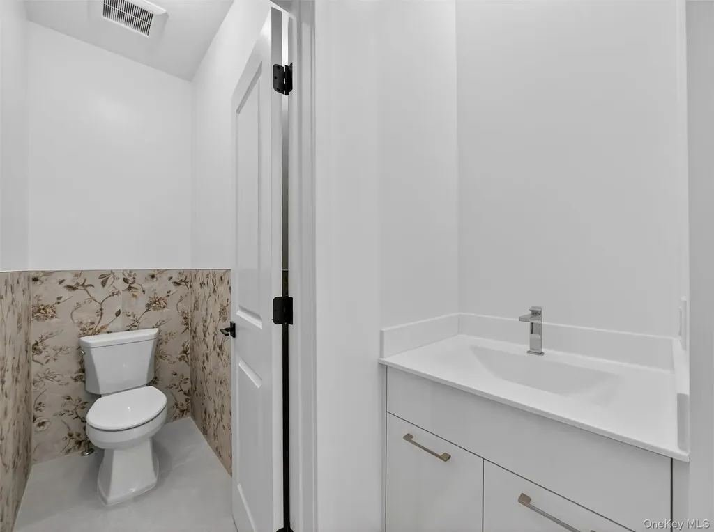 22 Johnson Street Spring Valley NY 10977