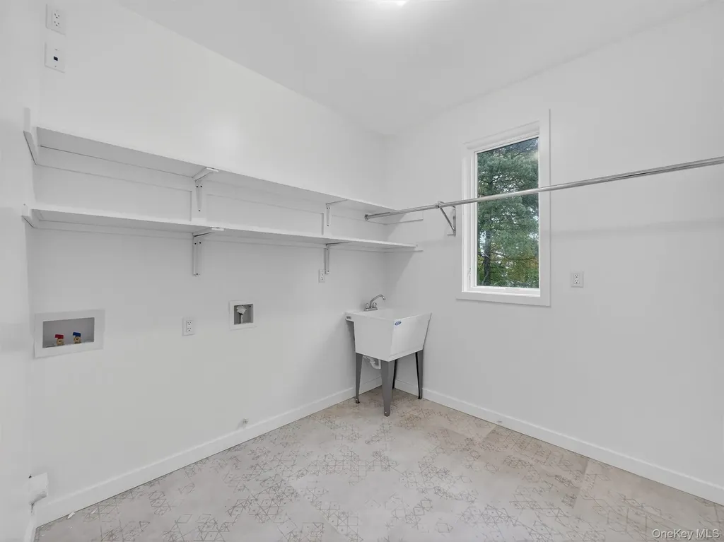22 Johnson Street Spring Valley NY 10977