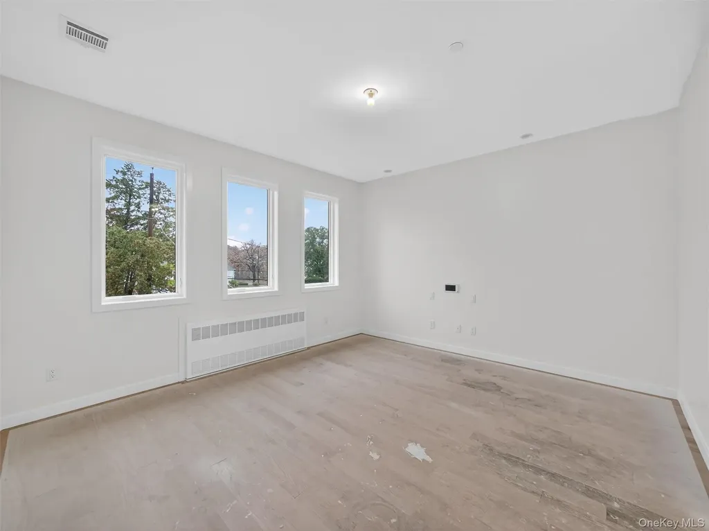 22 Johnson Street Spring Valley NY 10977
