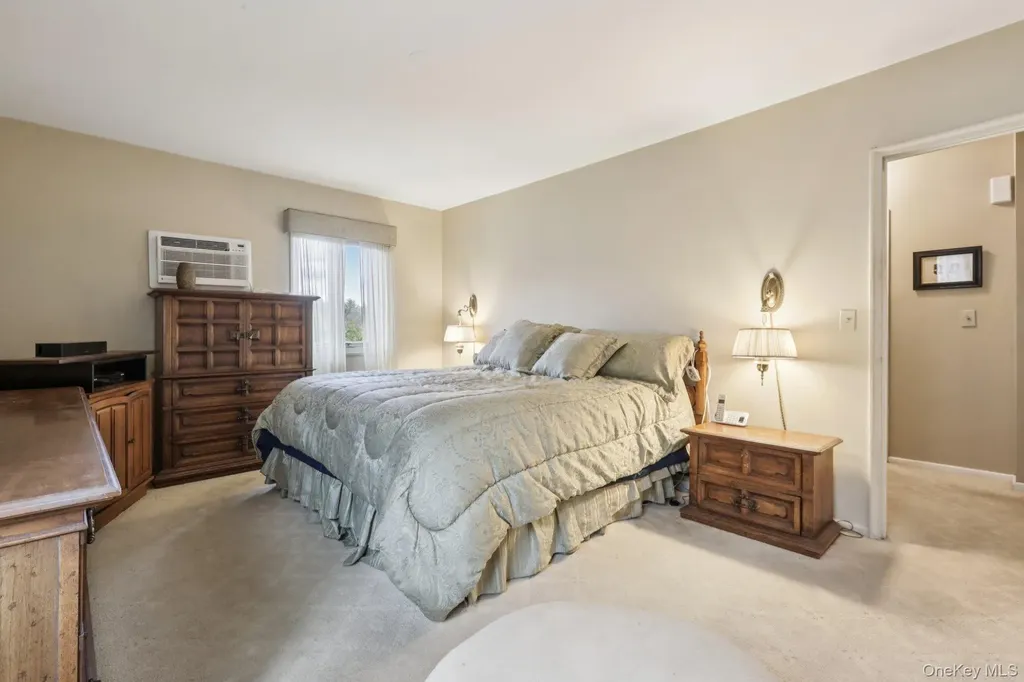 40 Lawrence Drive White Plains NY 10603