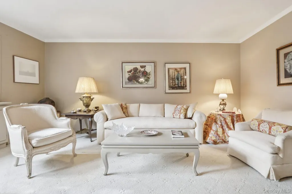 40 Lawrence Drive White Plains NY 10603