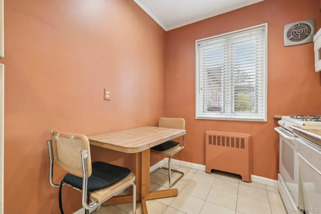 40 Lawrence Drive White Plains NY 10603